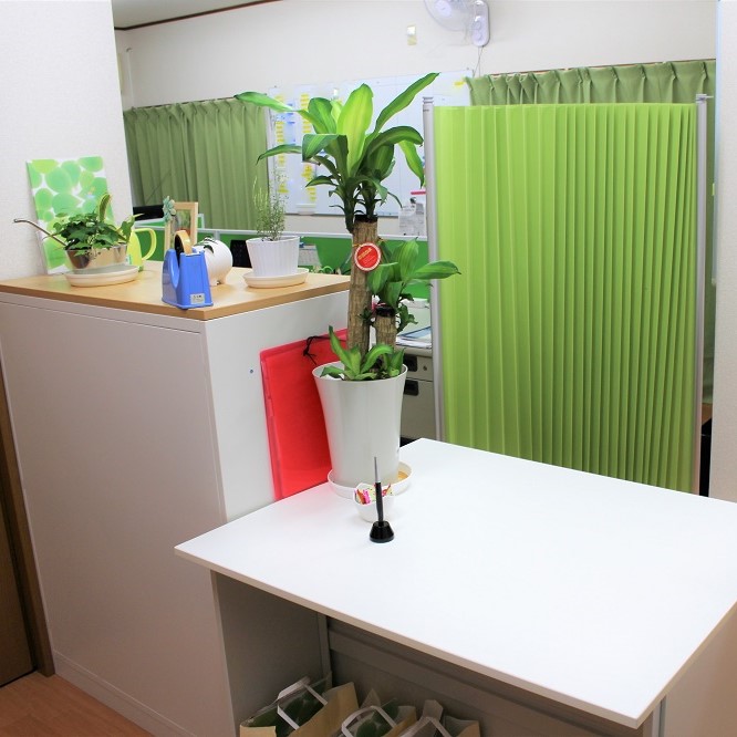 ヘルパー事業所人・花