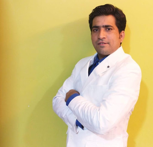 Meet Dr. Pravin Singh: Your Trusted Orthopedic Physiotherapist in Vikhroli. post image