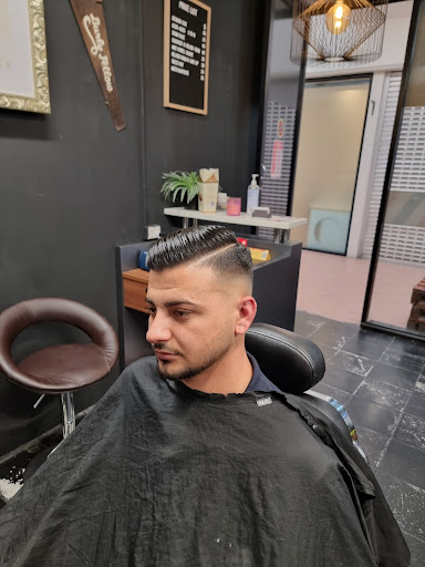 Hussy Barbershop