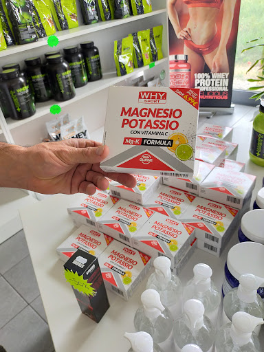Max Nutrition Store - Visual
