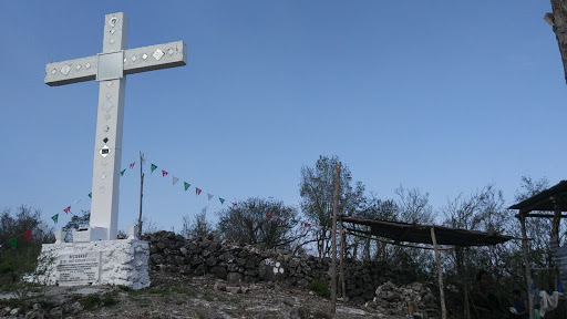 Cruz del Cerro de Picacho