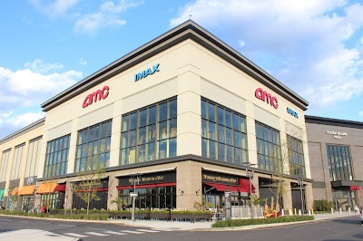 AMC DINE-IN Staten Island 11