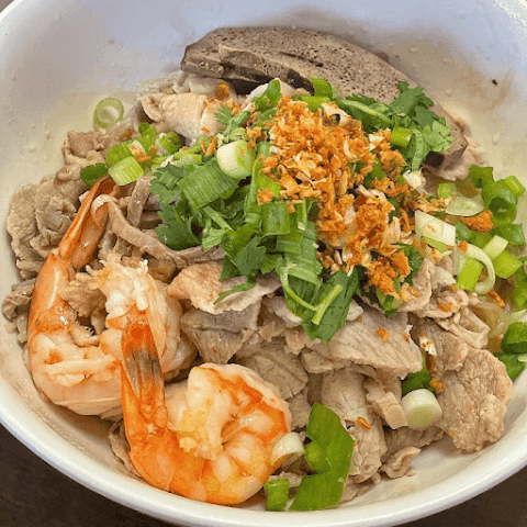 Phnom Penh Noodle Shack by null