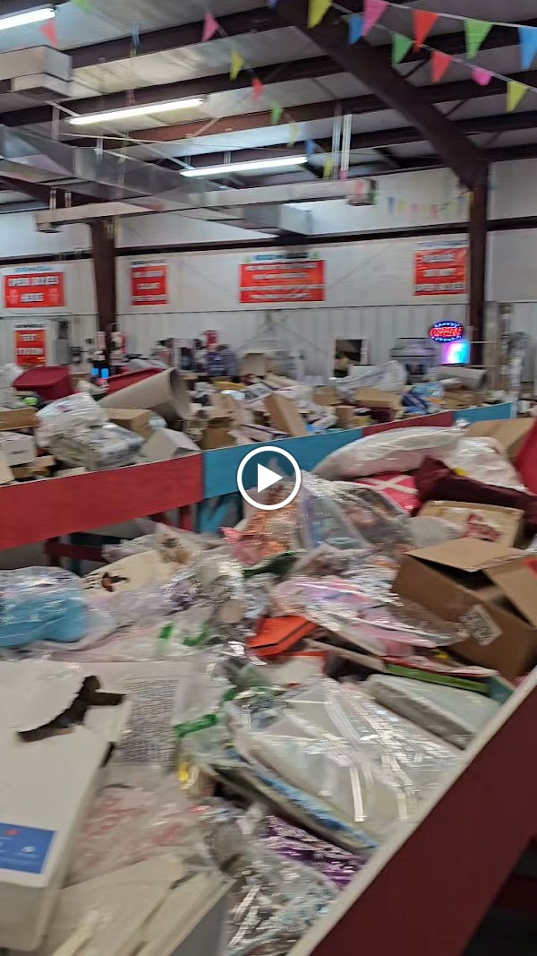 Good Dealz Discount Bin Store photo 2