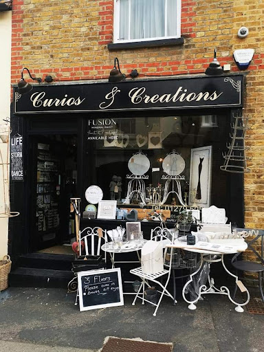 Carlas Curios & Creations Gallery - United Kingdom