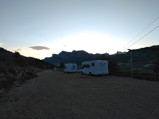 Parking de autocaravanas y caravanas - Thumbnail