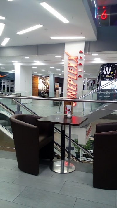 Photos of Cineplexx Auhof