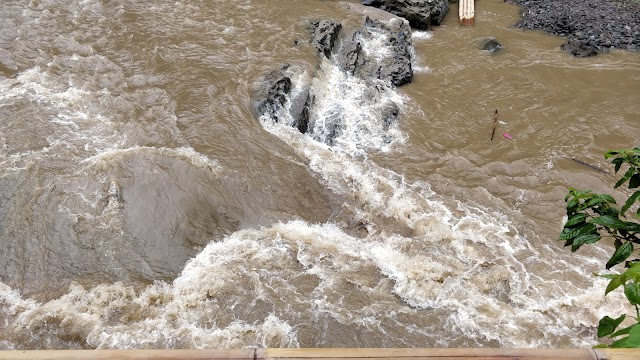 Tegenungan Waterfall