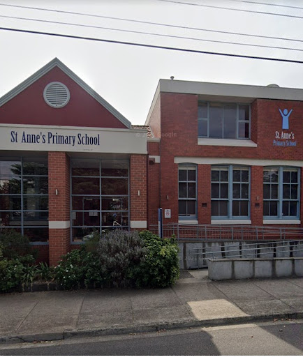 St Anne's Primary School East Kew Logo