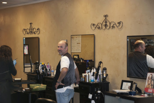 Kerbo's Hair Salon - Thumbnail