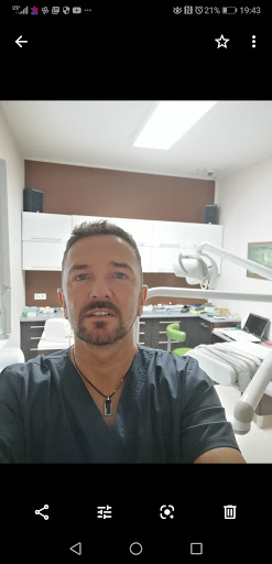 DENTAL PLUS Jarosław Strupiechowski