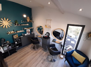 Photo n°3 de L'art du jenny.Julie Fernandez à Mireval (Salon de coiffure)