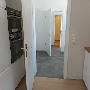 LamyClean Glas- & Gebäudereinigung, Wohnungsreinigung, Fensterreinigung, Endreinigung, PV- & Terrassenüberdachung reinigen - Winsen (Luhe)