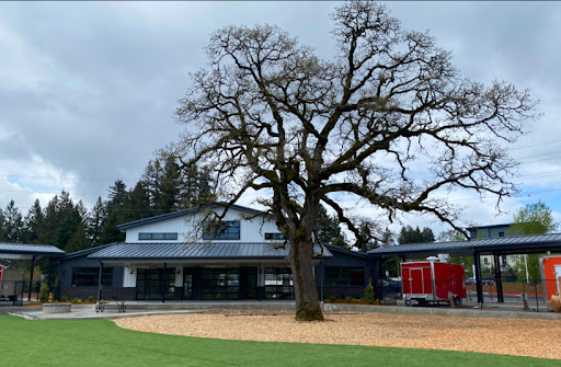Oak Tree Station - Visual