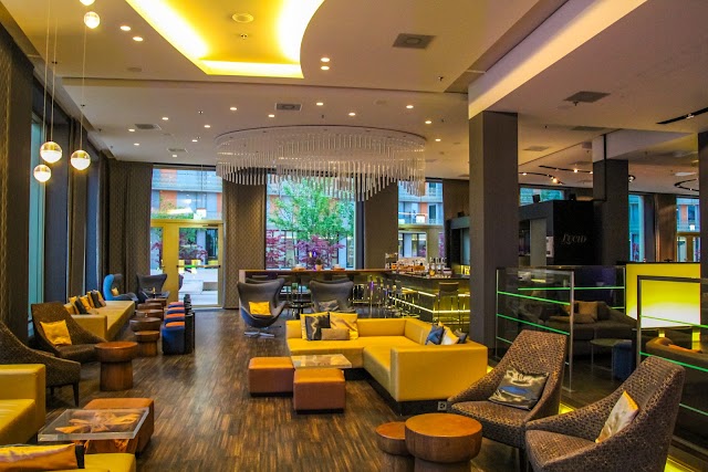 Renaissance Zurich Tower Hotel