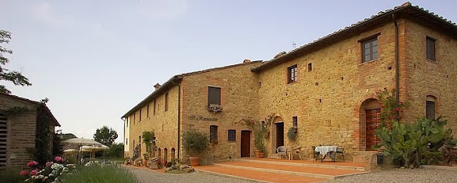 Il Rosolaccio San Gimignano B&B and Apartments