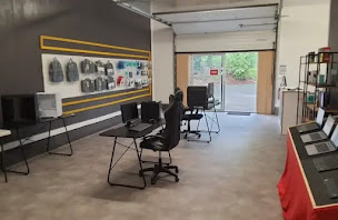 Photo n°3 de Zino-Tech à Garlin (Magasin d'informatique)