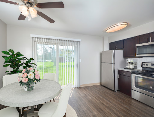 River Pointe - Visual