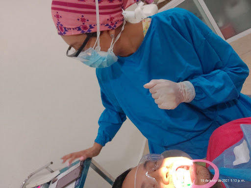 DENTISTA C.B. NALLELY SANCHEZ SUAREZ