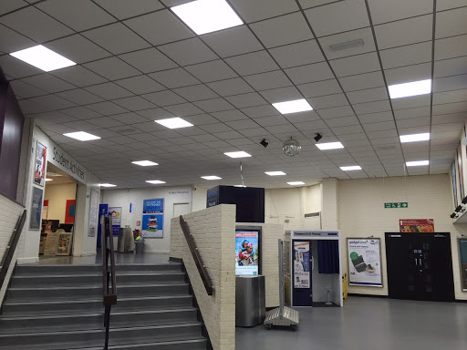 Howard Electrical Services - Visual