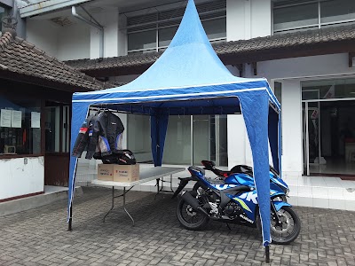 Photos of Renault Dealer