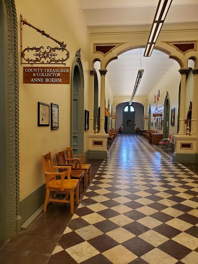 Macoupin County Courthouse