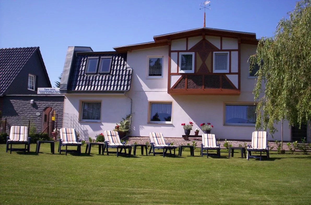 Ferienwohnungen & Ferienzimmer Haus Genz