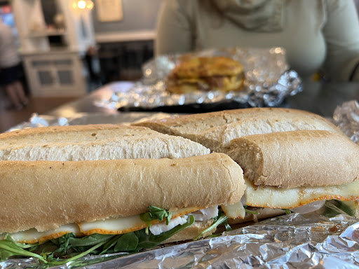 Legendary Eats - Visual