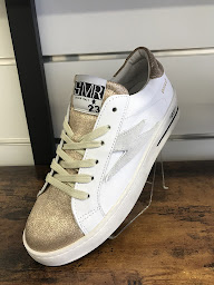 Photo n°7 de Le Paradis d'héma à La Tranche-sur-Mer (Magasin de vêtements pour femmes)