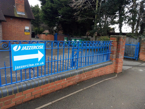 Jazzercise Bucks Beds Herts - Thumbnail
