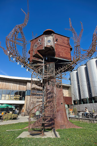 Steampunk Tree House - Visual