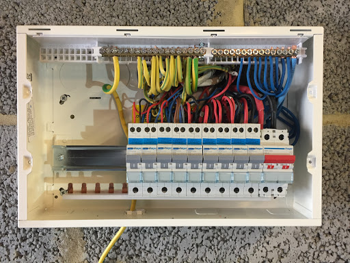 Active Electrical Solutions Ltd - Visual