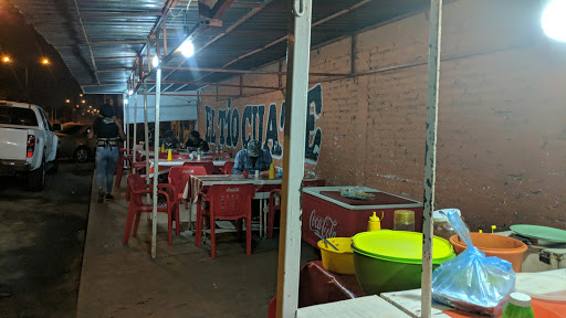 El Tio Cuate Taquería
