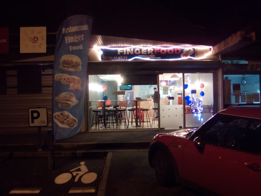 Photo 4 - Finger food