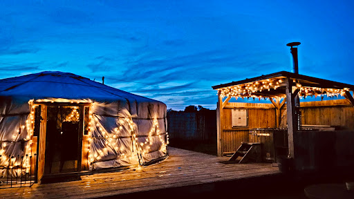 Glamp & Tipple - Luxury Norfolk Glamping Site