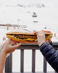 Photo n°7 de Le M Restaurant à Val Thorens (Bar)