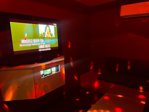 MU Stra music studio