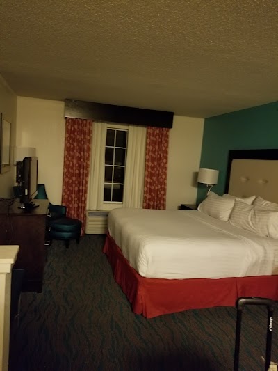 Photos of Holiday Inn Express & Suites Destin E - Commons Mall Area