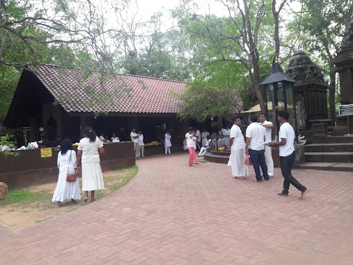 Maniyo Temple (Gnana Meniyo), Author: Pramudin Hasara