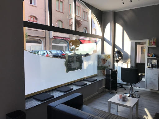 Golden Hairstyle - Parrucchiere | Friseur - Barber - Thumbnail