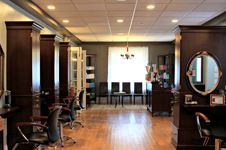 In Vogue Salon And Spa interior view
