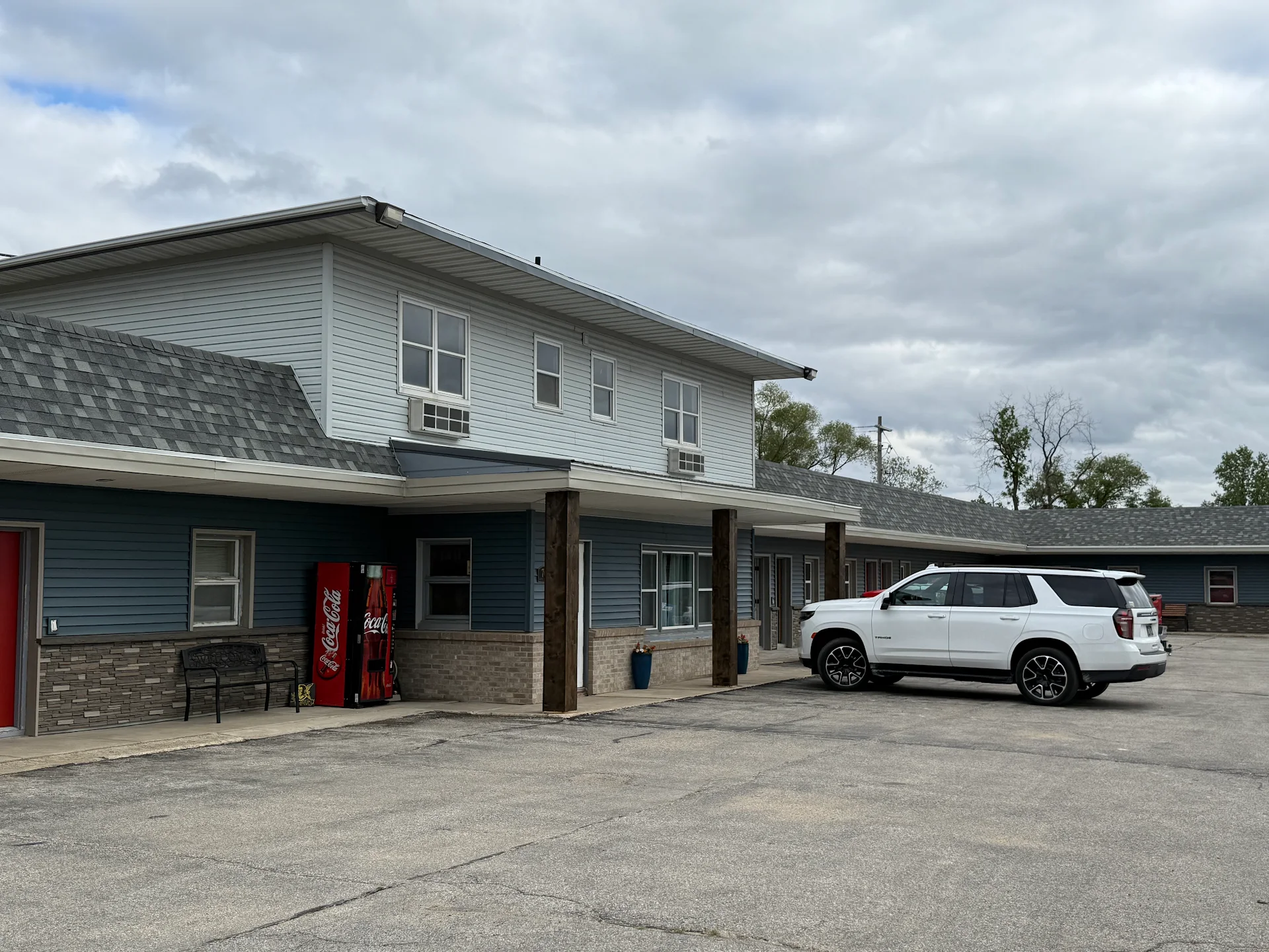 The Bunkhouse Motel