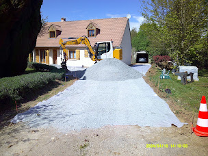 Photo n°7 de Terrassement M.S à Connerré (Entreprise de terrassement)