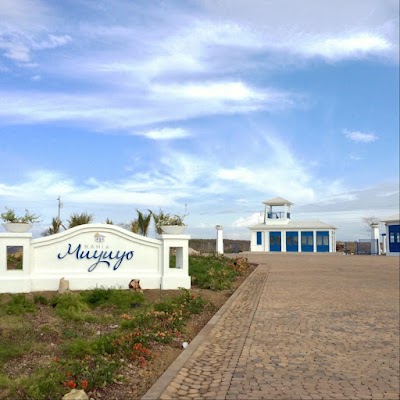 Photos of Bah&iacute;a Muyuyo