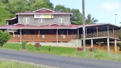 Photos of Prio's Bar