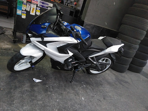 VULCANIZADORA Y TALLER DE MOTOS NAOMY
