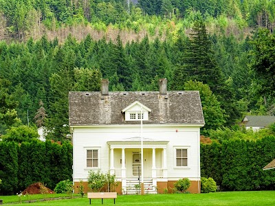 Cascade Locks Historical Museum