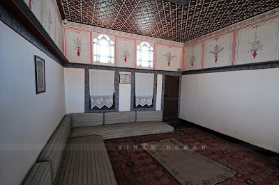 Şemaki Evi Müzesi