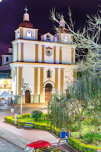 Ciudadela el Artesano , Hotel Campestre y Temático , reúne el ARTE y la TRADICIÓN