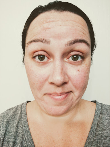 Eyebrow Threading parlor - Visual
